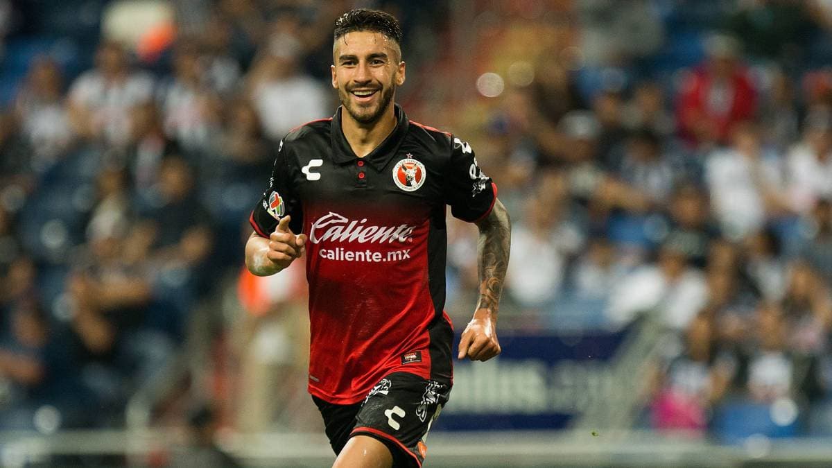 Juan Martín Lucero tuvo un paso aceptable con Xolos y decidió regresar a Defensa y Justicia, conjunto en el que se formó como futbolista.
