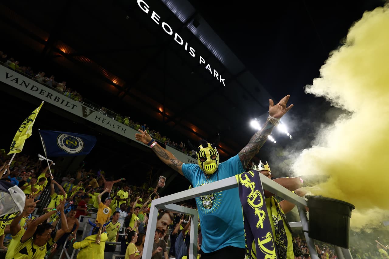 Noche de fiesta en el GEODIS Park.
<br>