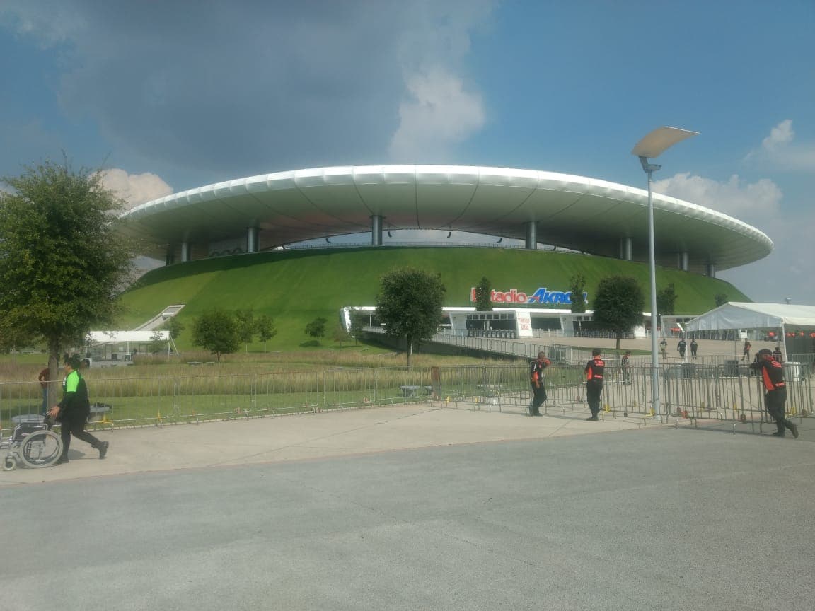 Alrededores del Estadio Akron previo al juego contra Cruz Azul por la jornada 2 del Apertura 2018 de la Liga MX.