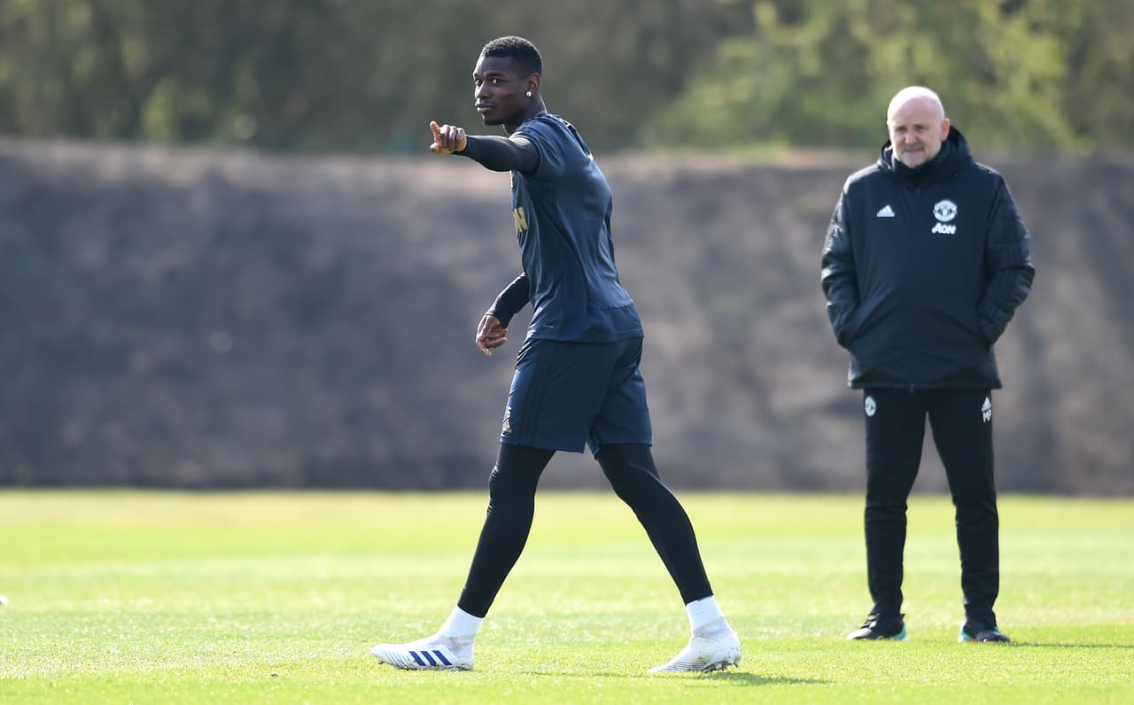 Con el regreso a la competencia de algunas figuras que estuvieron ausentes por lesión o por sanción, Manchester United se prepara para detener a Barcelona en los Cuartos de Final de la Champions League.