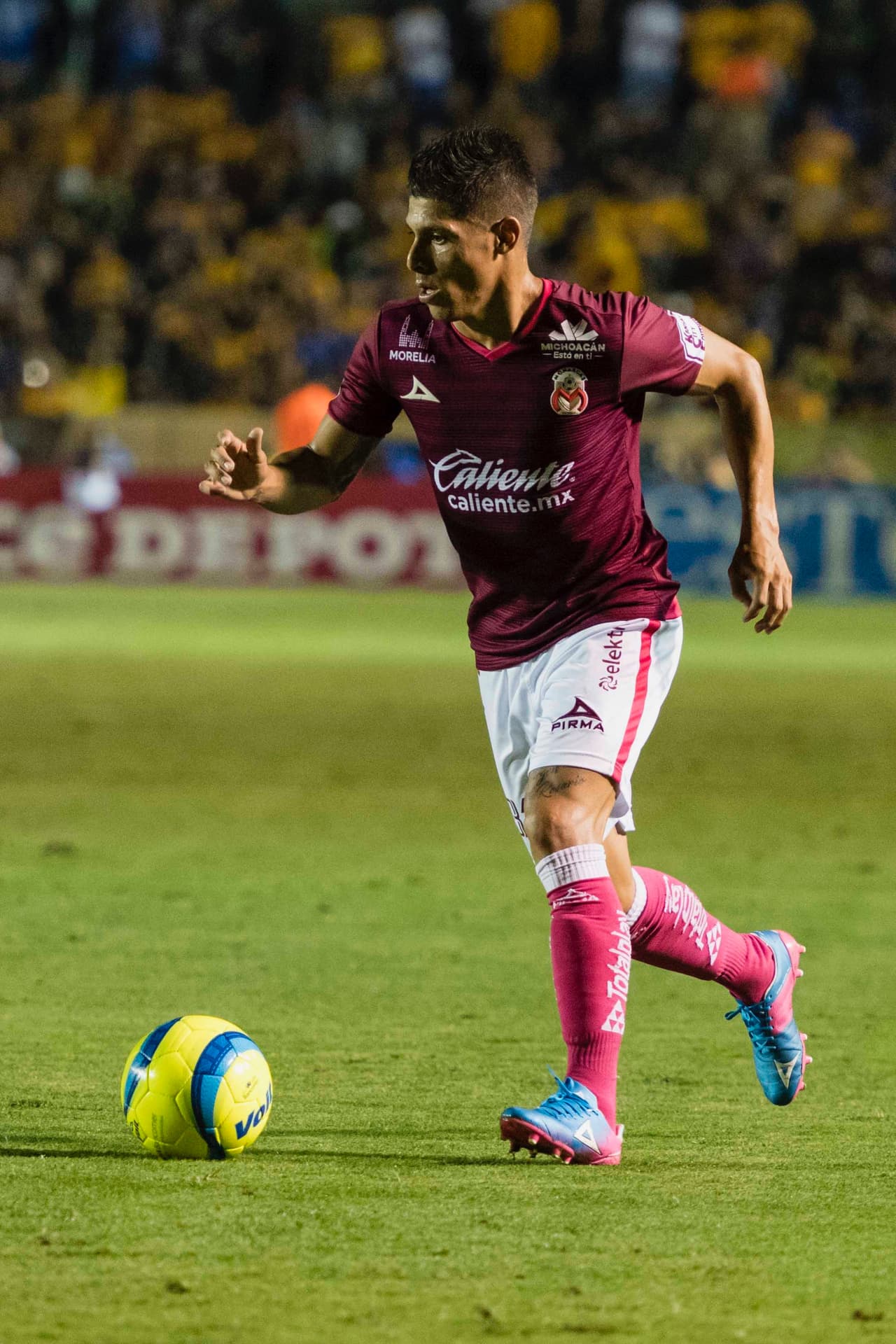 11 - Morelia: 13 puntos (4 victorias, 1 empates y 4 derrotas) con 11 goles a favor y 13 en contra.