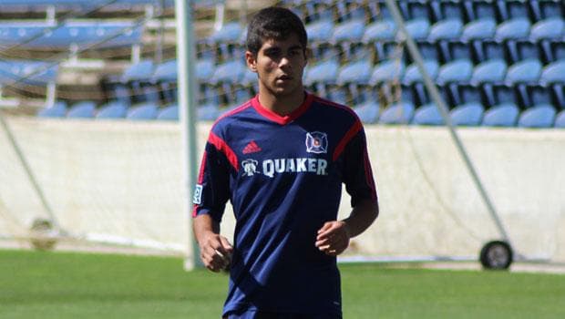 Collin Fernández (20) quien además tramita su nacionalidad peruana, es el más joven de Chicago Fire