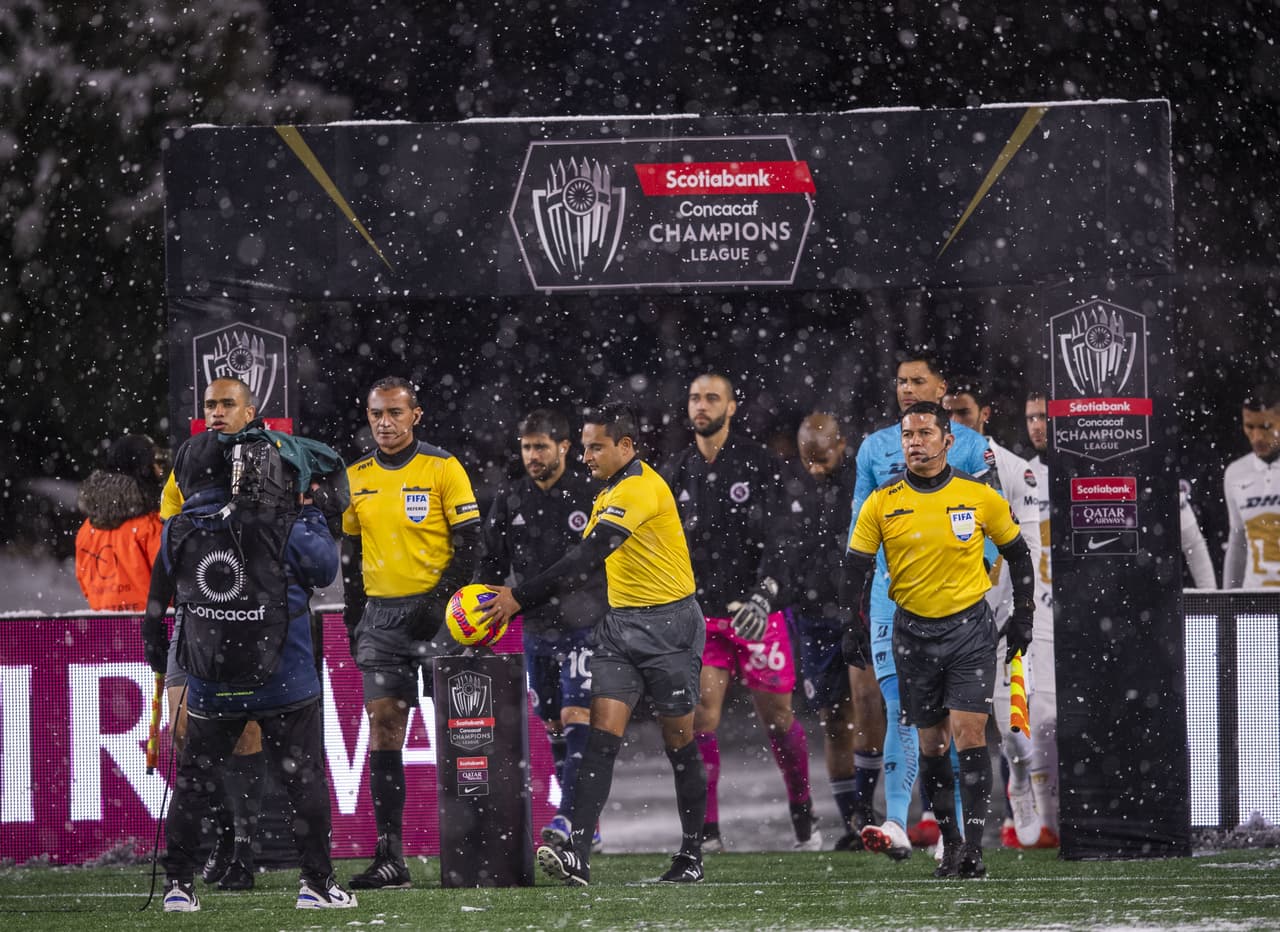 New England Revolution fue muy superior a los Pumas y se impuso gracias a un doblete de Adam Buksa y otro tanto de Sebastian Lletget.
