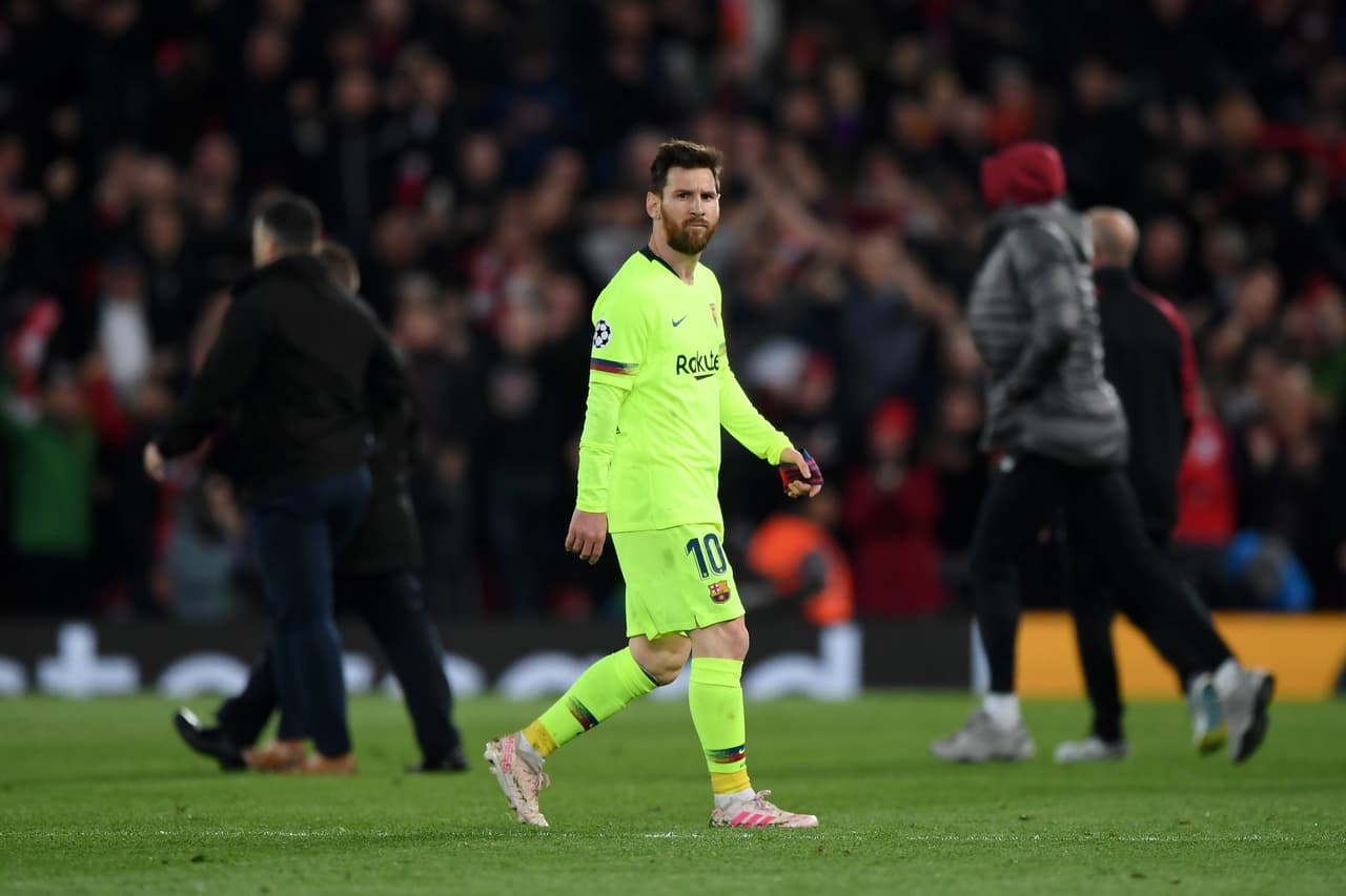 Por ser la gran figura del equipo español, Lionel Messi ha sido señalado por muchos en la penosa derrota por 4-0 ante Liverpool en Anfield por la Semifinal de la UEFA Champions League. Una vez el árbitro decretó el final del partido, la desolación fue protagonista en su rostro.
