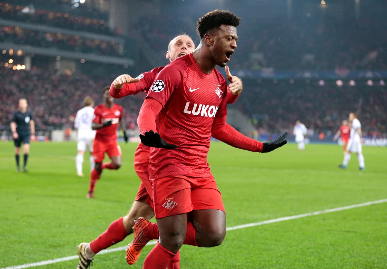 Por el Grupo E, Spartak Moscú celebraba su victoria 1-0 contra Maribor, pero en tiempo de reposición recibió un gol en contra y quedó con 6 puntos, obligado a vencer a Liverpool de visita.