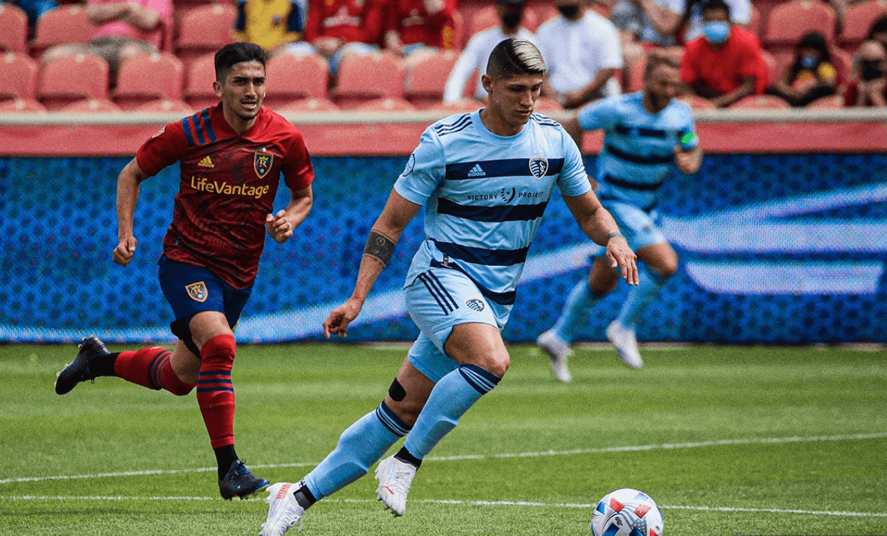 Derrota de Sporting KC no opaca el gol de Alan Pulido
