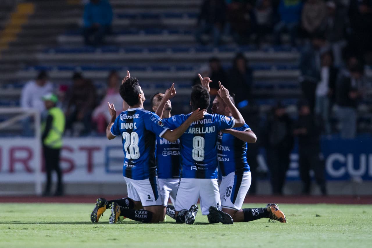 Querétaro venció en calidad de visitante 2-0 a los Lobos BUAP en partido de la Jornada 2 en el Clausura 2018.