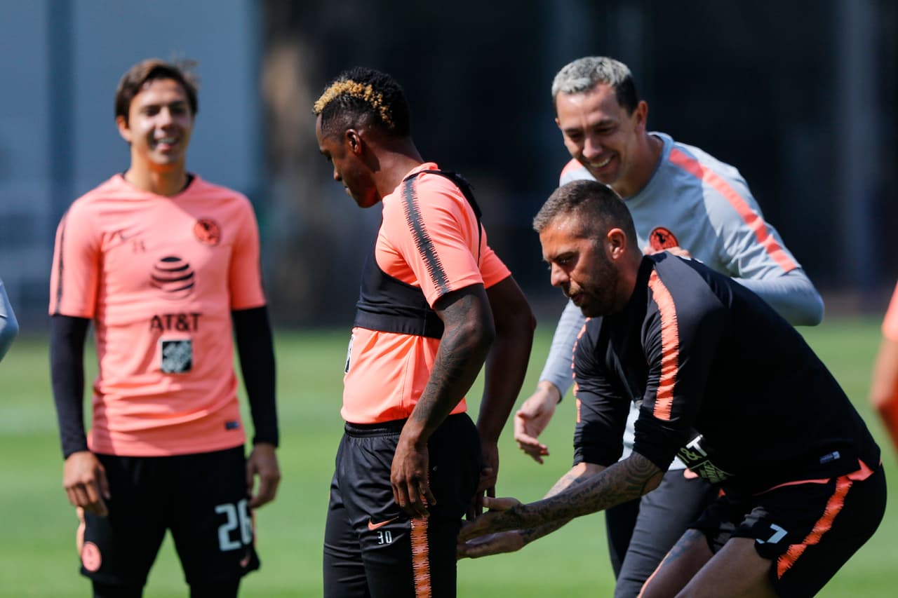 El regreso de Mateus Uribe a los entrenamiento con América es uno de los hechos que Miguel Herrera analizó durante la práctica de su equipo con miras a buscar ser más protagonistas en el Clausura 2019.