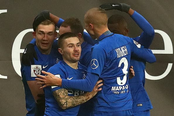 MOSCOW, RUSSIA - DECEMBER 9, 2017: Dynamo Moscow players celebrate a goal in the 2017/2018 Russian Football Premier League Round 20 football match between Dynamo Moscow and Anzhi Makhachkala at Khimki Arena Stadium. Stanislav Krasilnikov/TASS (Photo by Stanislav Krasilnikov\TASS via Getty Images)