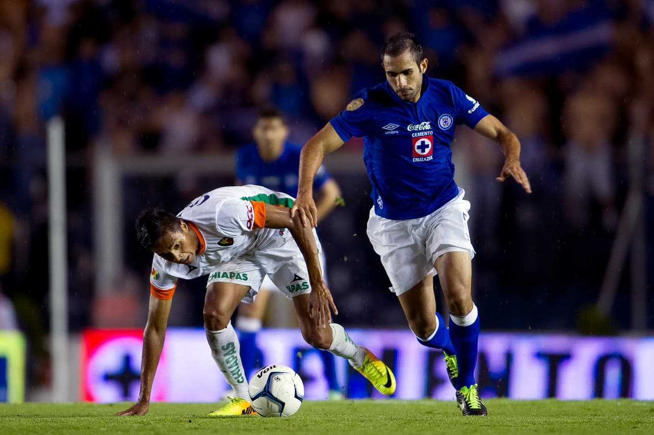 En tanto en su último certamen al frente de la máquina obtuvo 7 puntos en 3 jornadas, 8 con el que sumó en la cuarta fecha con un empate.