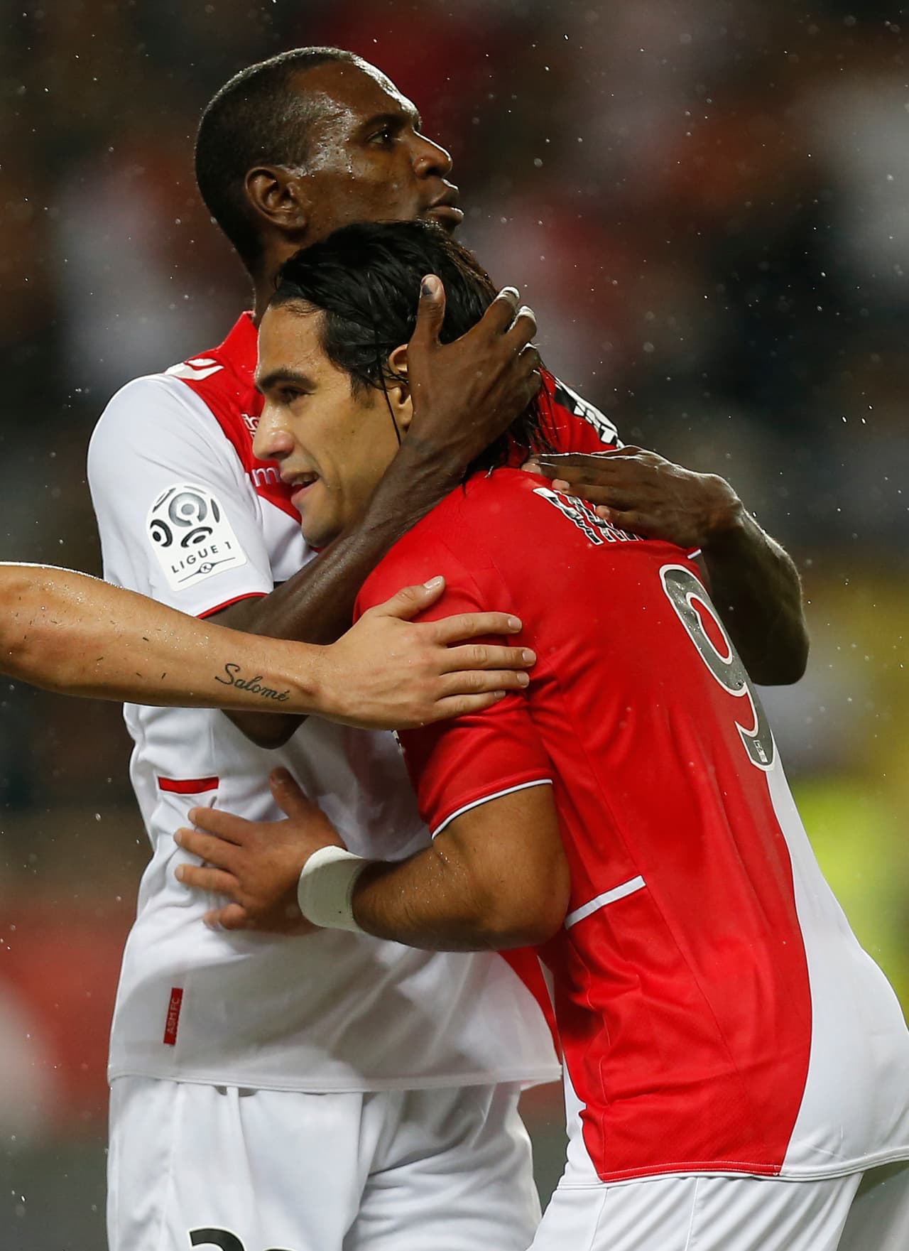 Tras la negativa de renovarle el contrato en el 2013, Abidal partió al A.S. Mónaco donde fue uno de los pilares en el nuevo proyecto que sedujo a jugadores como Moutinho, Falcao, James Rodríguez, Toulalan, Ricardo Carvalho, entre otros.