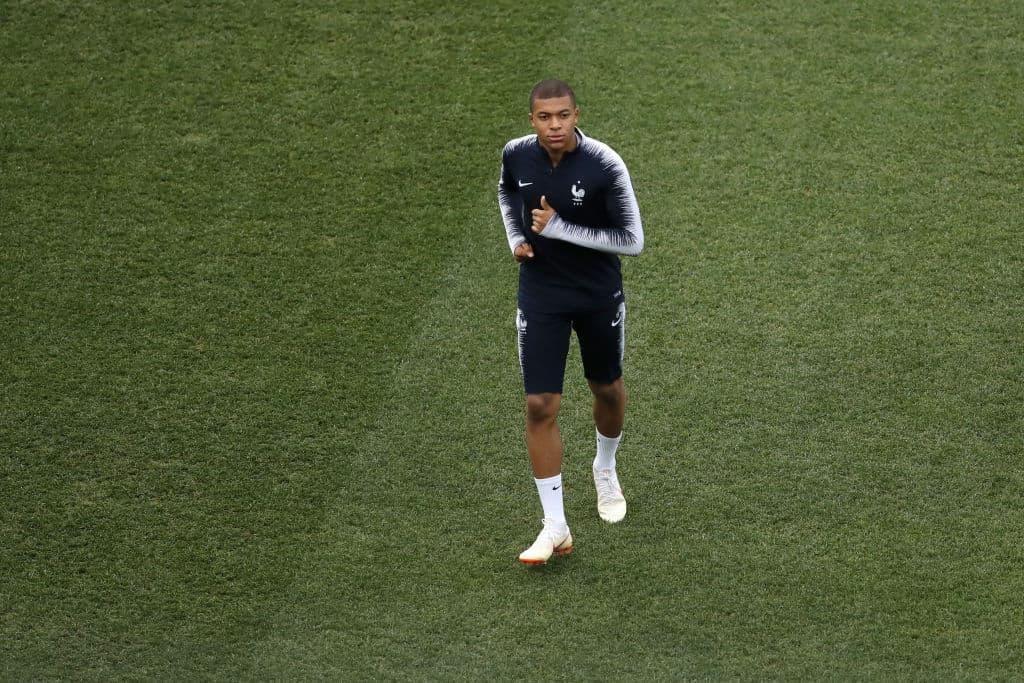 Contra Uruguay, Kylian Mbappe espera marcar de nuevo la diferencia, así como ya lo hizo contra Argentina en octavos de final.