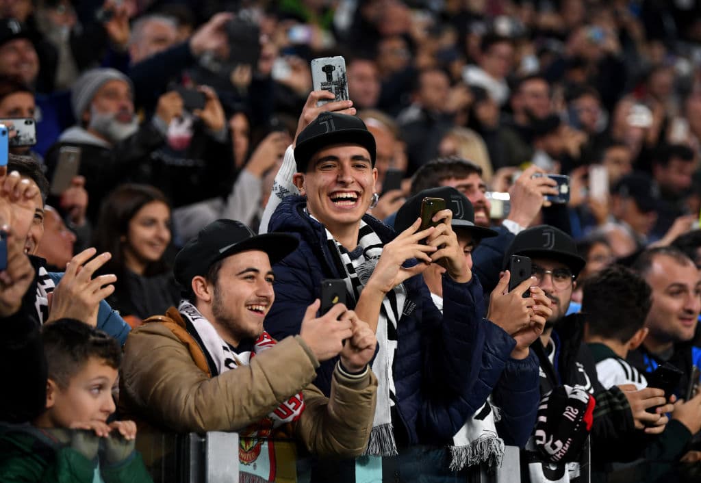 El duelo entre Juventus y Manchester United por el grupo H de la Champions League encendió una fiesta en Turín, donde el pasado de algunos cracks los unen en medio de la rivalidad de sus colores.
