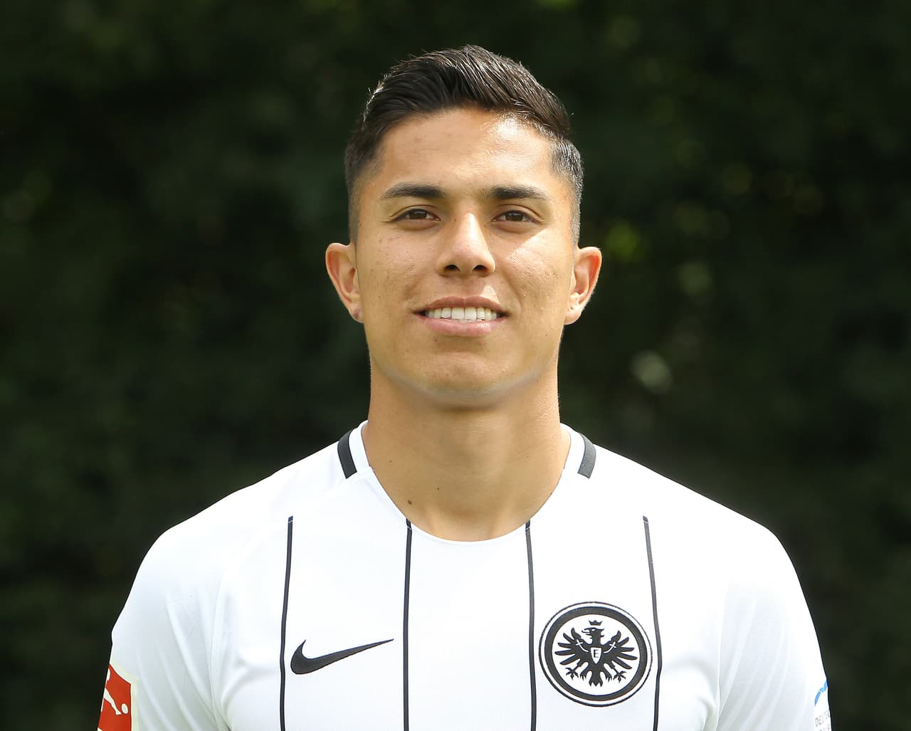(Bundesliga) - Eintracht Frankfurt Vs. Stuttgart / Sábado 30 de septiembre - 9:30 a.m. ET/8:30 a.m. CT/6:30 a.m. PT: es el momento para que el equipo de Carlos Salcedo y Marco Fabián (lesionado) retome los triunfos. Apenas suman 7 puntos en 6 jornadas.