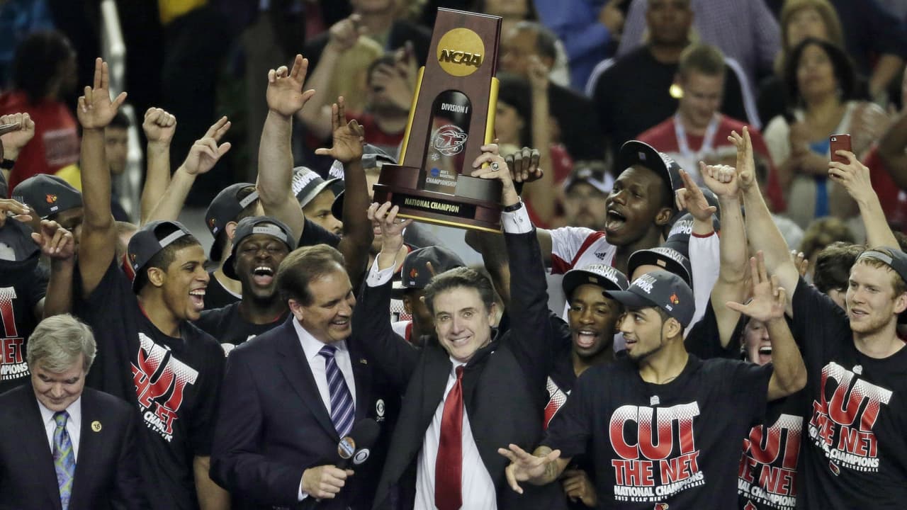 Louisville, obligado a renunciar a su título de NCAA 2013 por escándalo de prostitutas