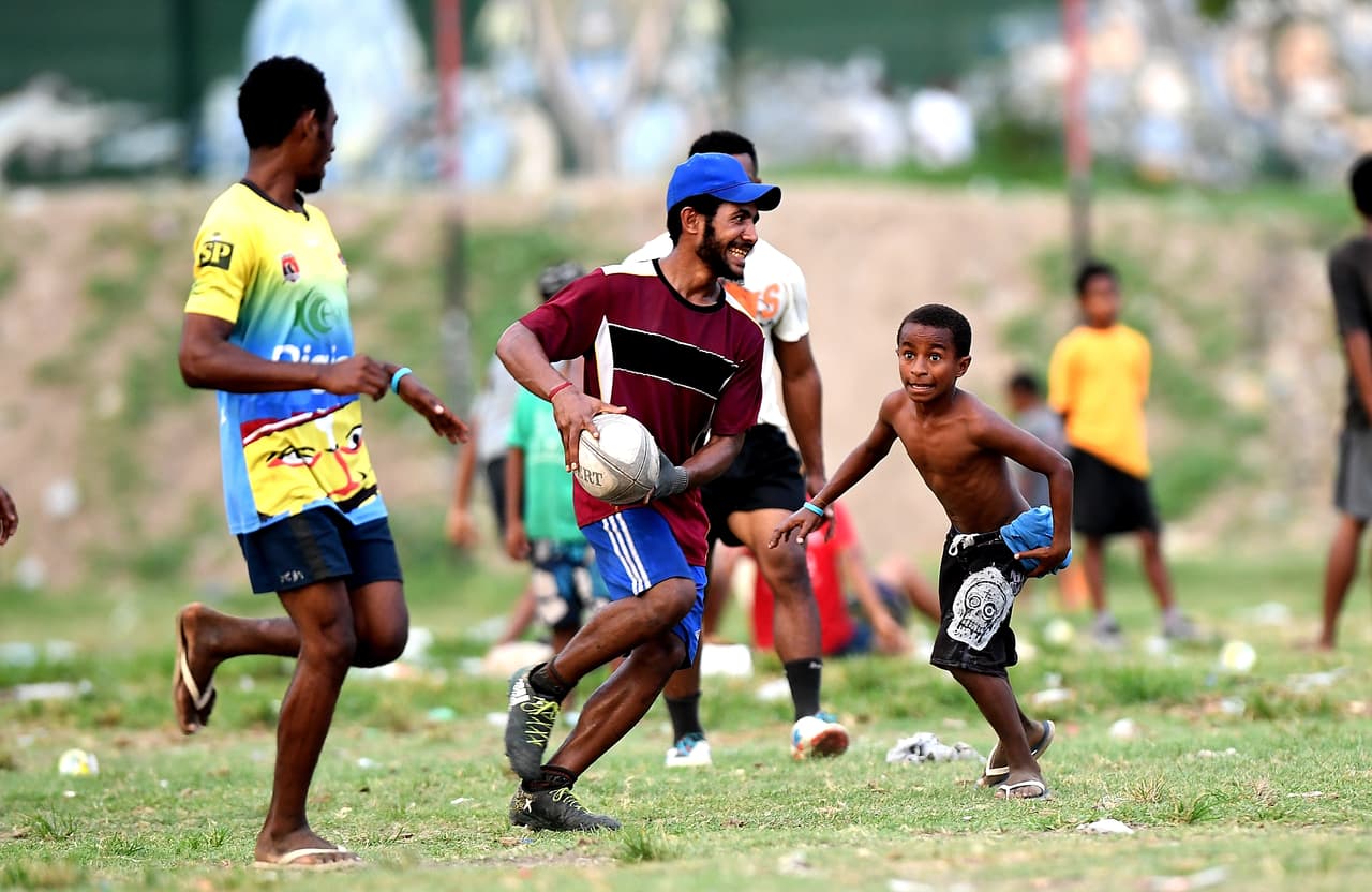 Papua Nueva Guinea es parte de la isla de Nueva Guinea y en tiene un territorio de 462 mil kilómetros cuadrados.