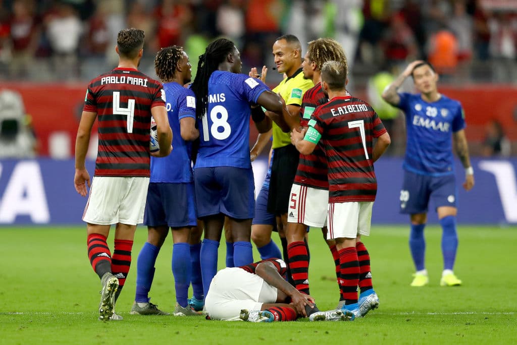 Con goles de Giorgian De Arrascaeta, Bruno Henrique y autogol de Ali Al-Boleahi, Flamengo remonta y consigue el pase a la Final del Mundial de Clubes.