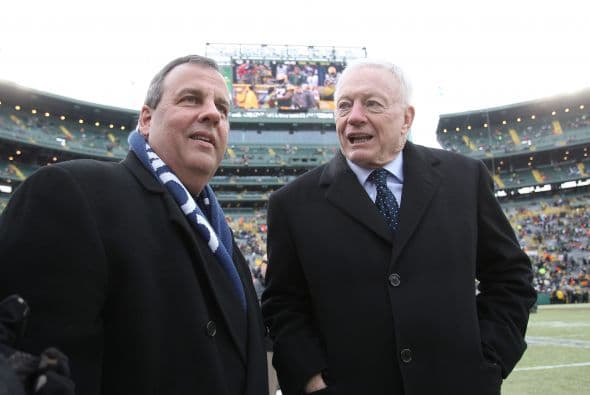Jerry Jones - Dueño de Dallas Cowboys - (No. 393, $4.2 mil millones).