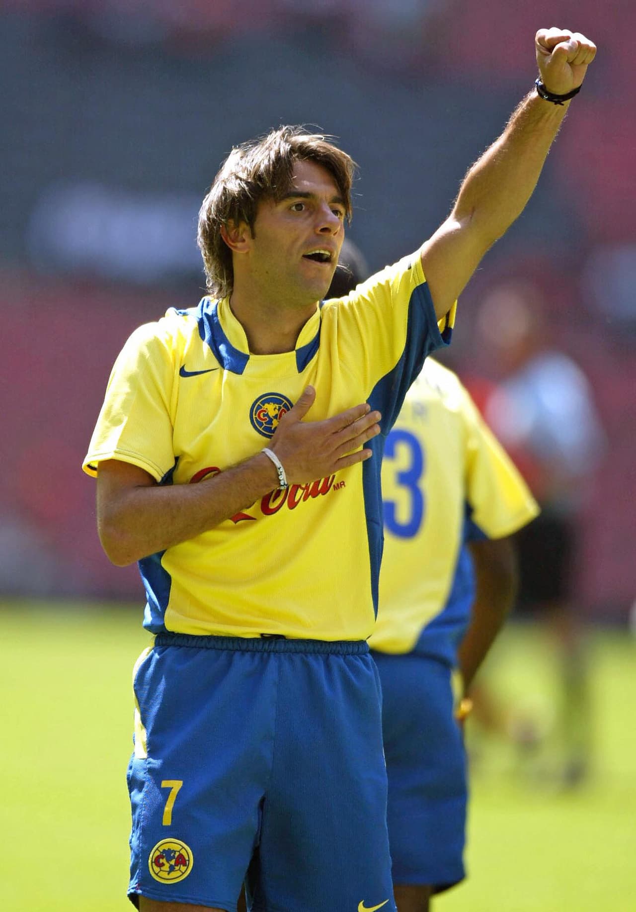 El argentino Claudio López fue jugador de América de México de 2004 a 2006 y marcó 29 tantos. 'El Piojo' fue campeón con las 'Aguilas' en Liga y Campeón de Campeones de Concacaf en 2005. Venía de Lazio, con el que fue campeón de Copa de Italia y de Supercopa de Italia en 2004. Ganó Copa del Rey y Supercopa de España en 1999 con Valencia, subcampeón de Champions en 2000.