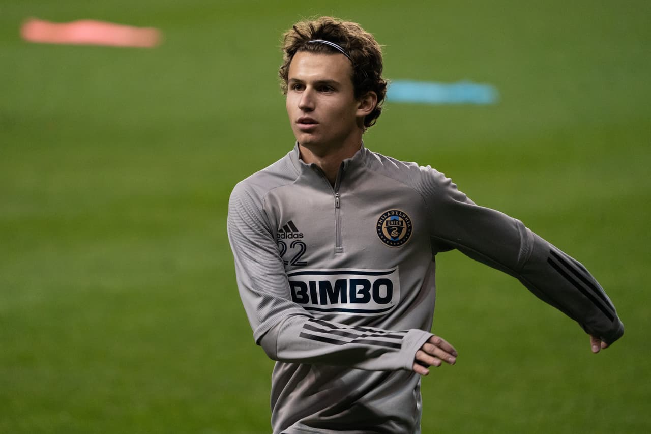<b>6 - BRENDEN AARONSON</b>
<br>de Philadelphia Union (MLS) a RB Salzburg (Austria)
<br>Transferencia: 14 millones de dólares (cifra alcanzada en el pasado verano, cuando el jugador pasó al Leeds United)
<br>