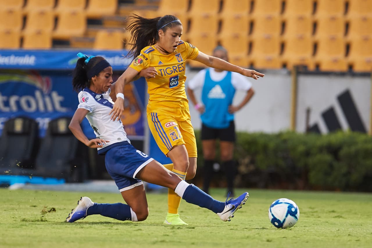 En el descanso, Tigres Femenil estaba ganando por la mínima pero la diferencia pudo ser más amplia.