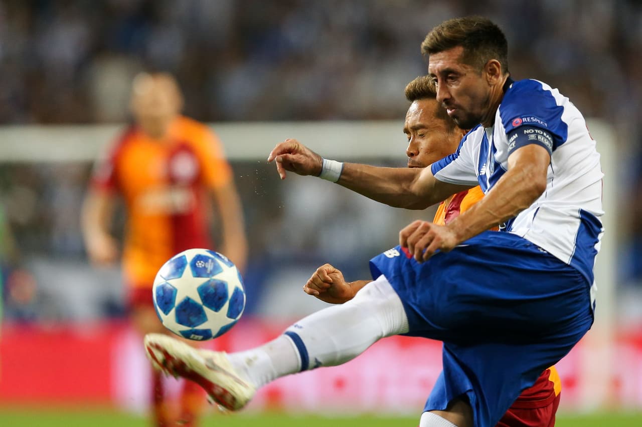 Héctor Herrera, en su rol de capitán, participó durante 88 minutos del encuentro, cuando el duelo estaba con ventaja de su equipo.
