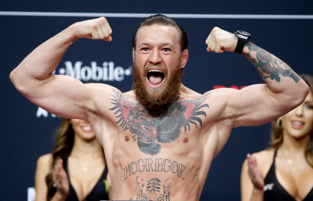 Desde el inicio de la pandemia, Conor McGregor ha hecho entregas de estos equipos de protección personal a lo largo de su país.