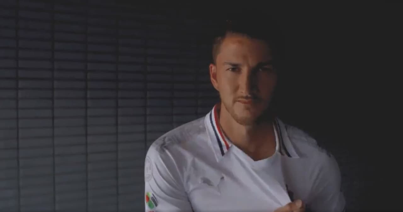 ¡Chivas de estreno! Nuevo uniforme del Rebaño