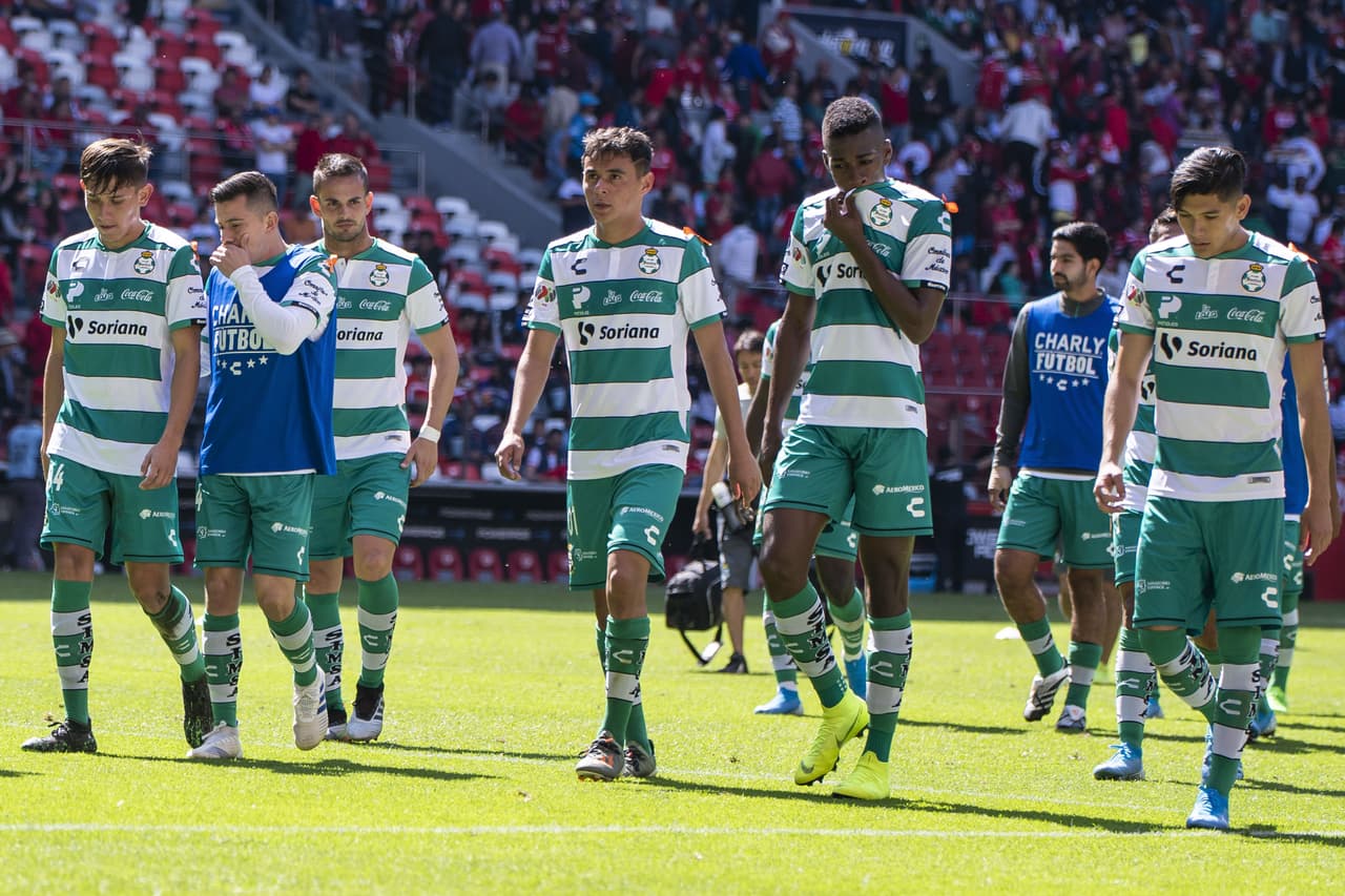 Santos y Toluca empatan en el último partido de la jornada del Torneo de Apertura 2019 de la Liga MX. Santos pasa a la Liguilla como líder general, mientras que los 'Diablos Rojos' no consiguen su calificación.