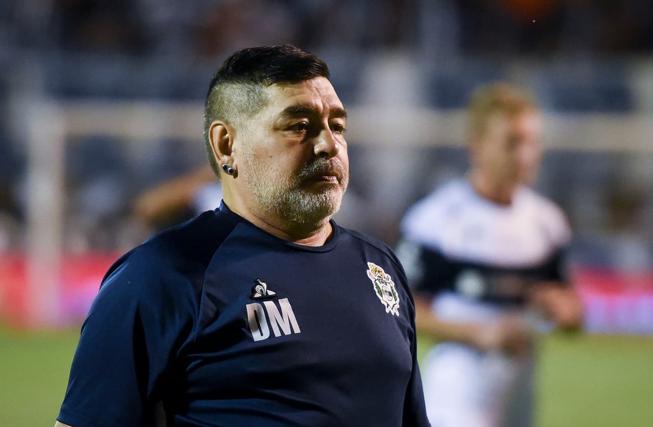 Parasicólogo de Gimnasia: "La cancha estaba maldita como dijo Maradona"