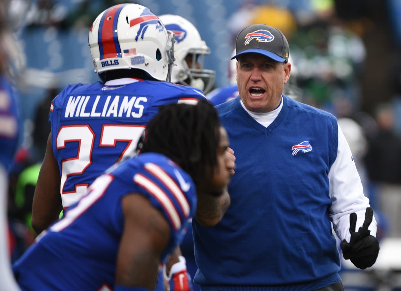 Los Bills le hicieron la maldad a los Jets y al ganarles 22-17, y al ganar los Steelers a los Browns, los dejaron fuera de Playoffs. Estas son las mejores tomas del partido.