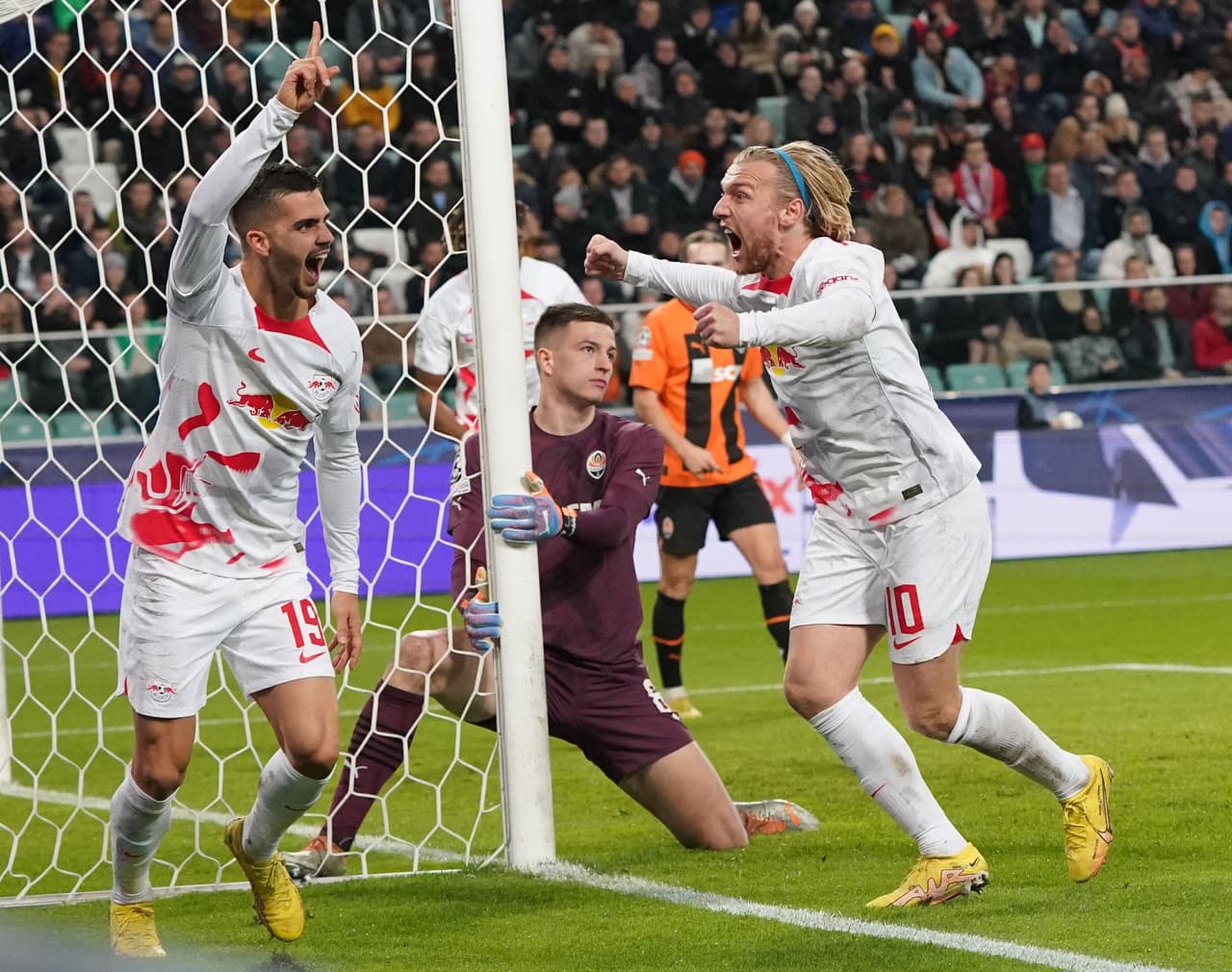 Leipzig goleó 0-4 al Shakhtar en condición de visitante en el último juego de ambos en la fase de grupos de la UEFA Champions League.
