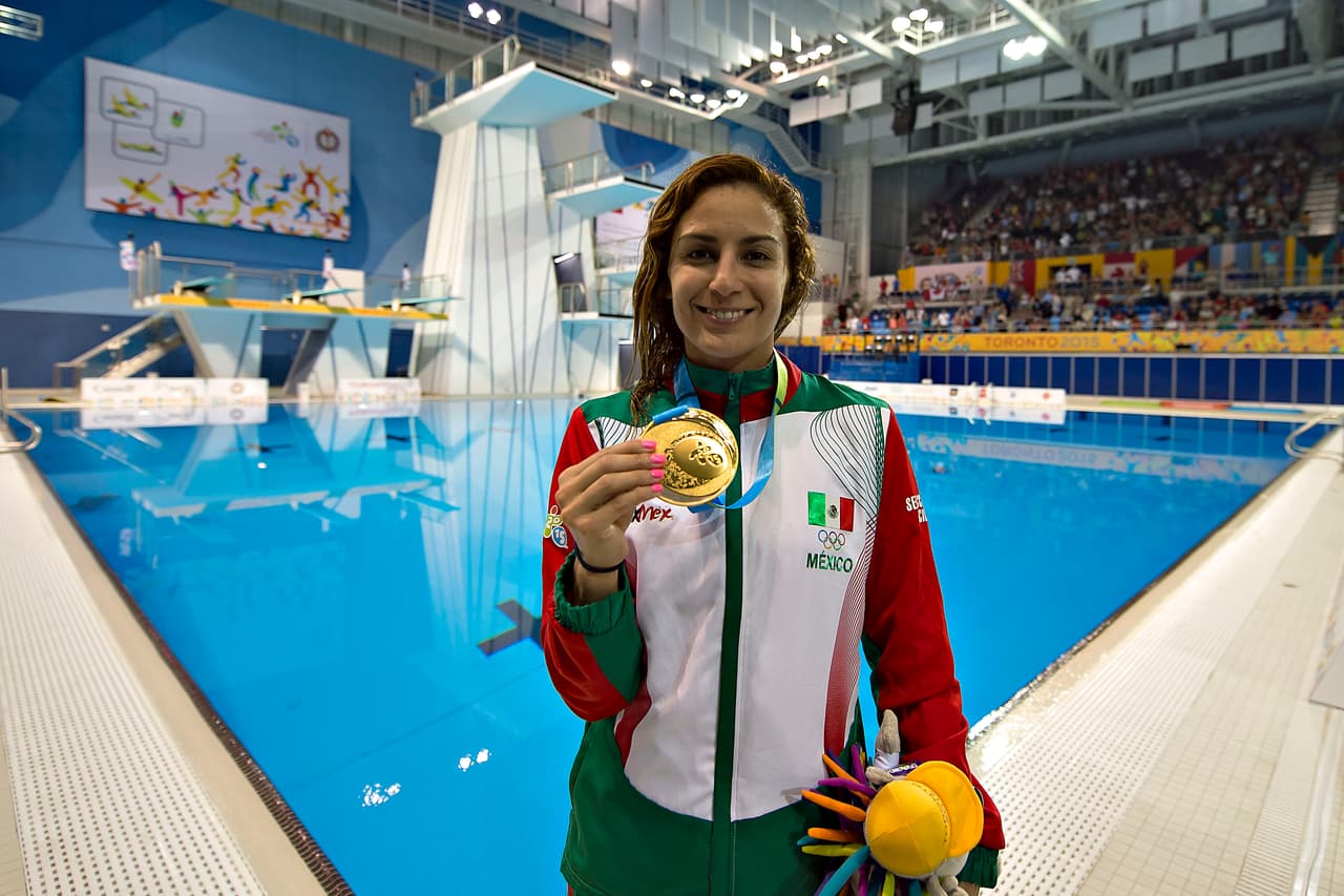 <b>PAOLA ESPINOSA - </b>
<br>La clavadista mexicana más exitosa de la historia tiene medallas en todas las instancias del ciclo olímpico. Su punto más alto fue el oro del Campeonato Mundial Roma 2009 en la plataforma de 10 metros, además de su bronce en Beijing 2008 y plata en Londres 2012, en la modalidad de sincronizados.