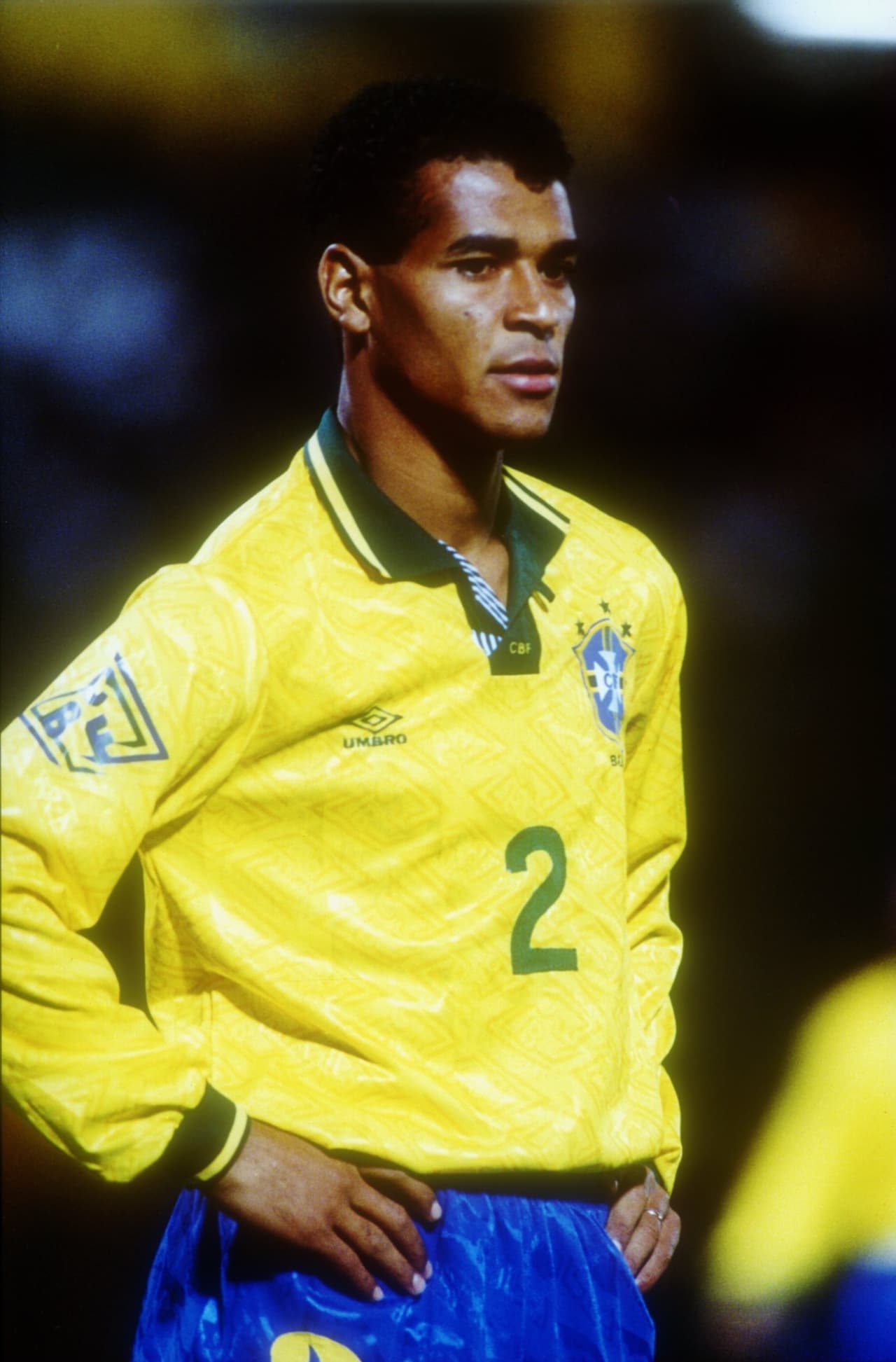 El brasileño 
<b>Cafú </b>se coronó campeón de la 
<b>Copa Libertadores </b>en dos ediciones jugando para el Sao Paulo, equipo en el que debutó como profesional. Las ediciones de 1992 y 1993 quedaron en su palmarés.