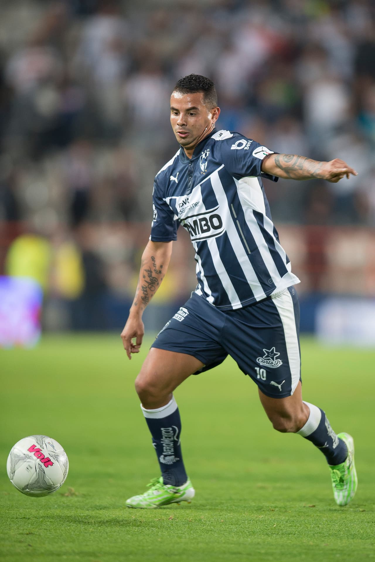 El colombiano Edwin Cardona, también ha demostrado su clase y talento en las canchas, ayudando al equipo de Monterrey a conseguir importantes victorias. El cafetalero suma 53 puntos, mientras que su valor es de $10.6 millones.