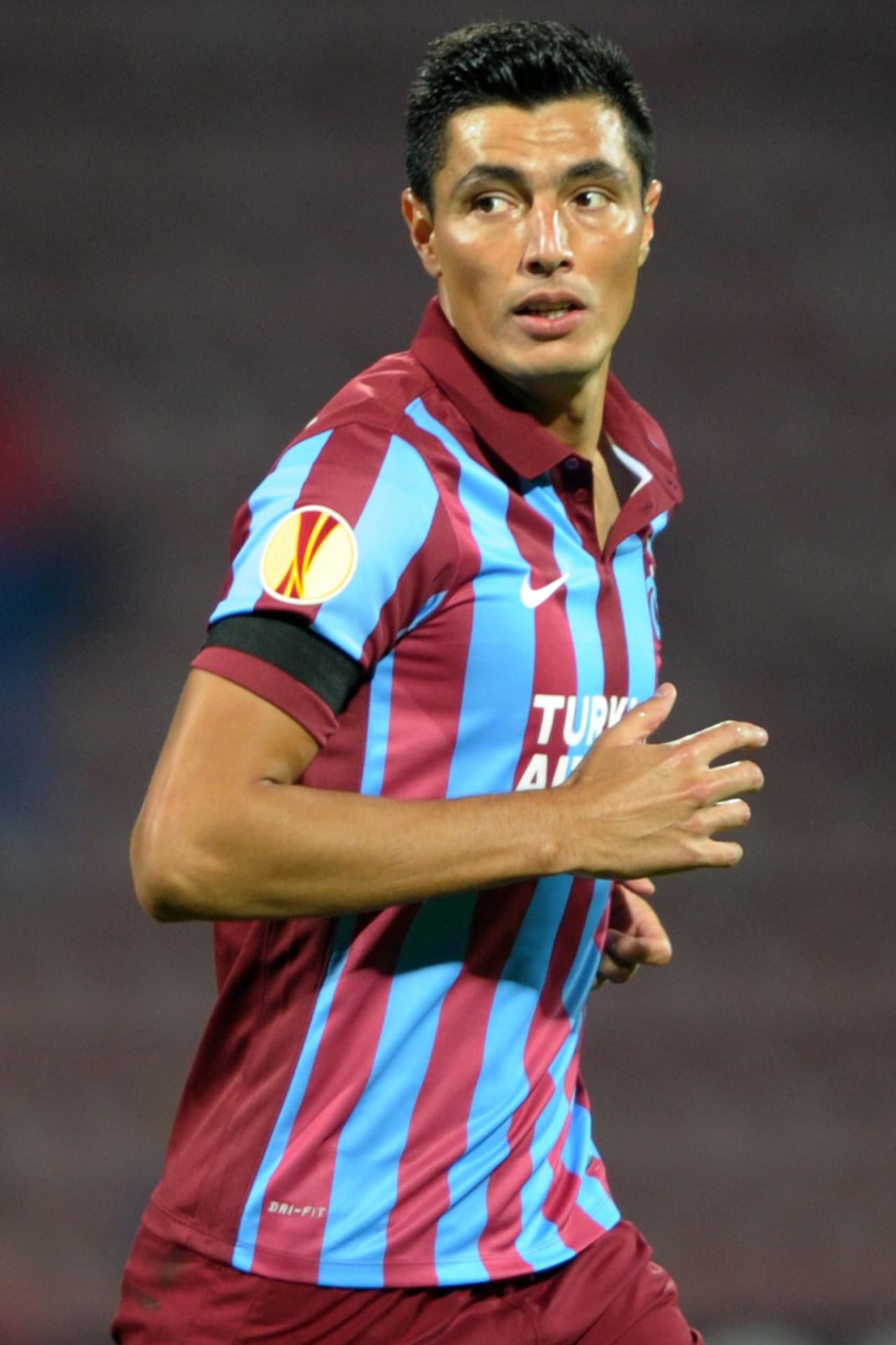 El Olympiakós fichó al jugador paraguayo Óscar Cardozo