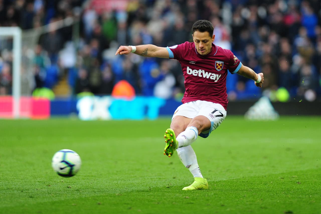 CARDIFF, WALES - MARCH 09: Javier Hernández of West Ham United in action during the Premier League match between Cardiff City and West Ham United at Cardiff City Stadium on March 09, 2019 in Cardiff, Wales. (Photo by Athena Pictures/Getty Images)