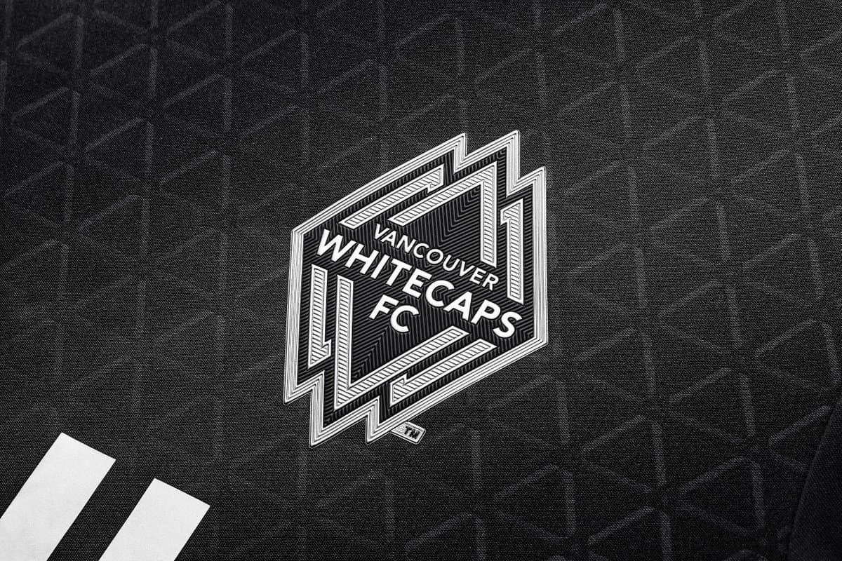 Vancouver Whitecaps utilizara un uniforme alternativo en un gris plateado oscuro, un color muy poco utilizado por el club canadiense anteriormente.
<br>