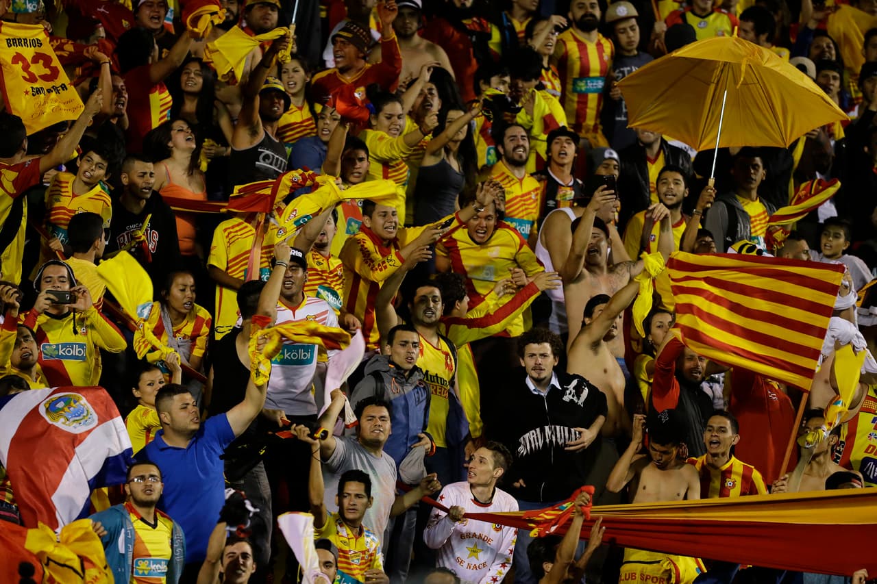 El Herediano, quien estuvo cerca de lograr la hazaña de llegar por primera vez a una final de la Concacaf Liga Campeones en la temporada pasada, quiere sacarse la espinita y para pelear por el título y lo hará con la base de jugadores que disputaron las semifinales en el torneo pasado.