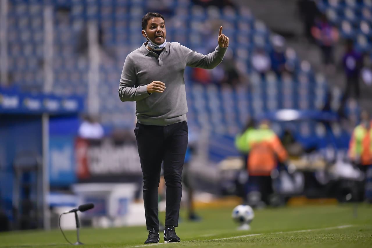 Larcamón tras victoria de Puebla: "Es un bálsamo, un alivio"