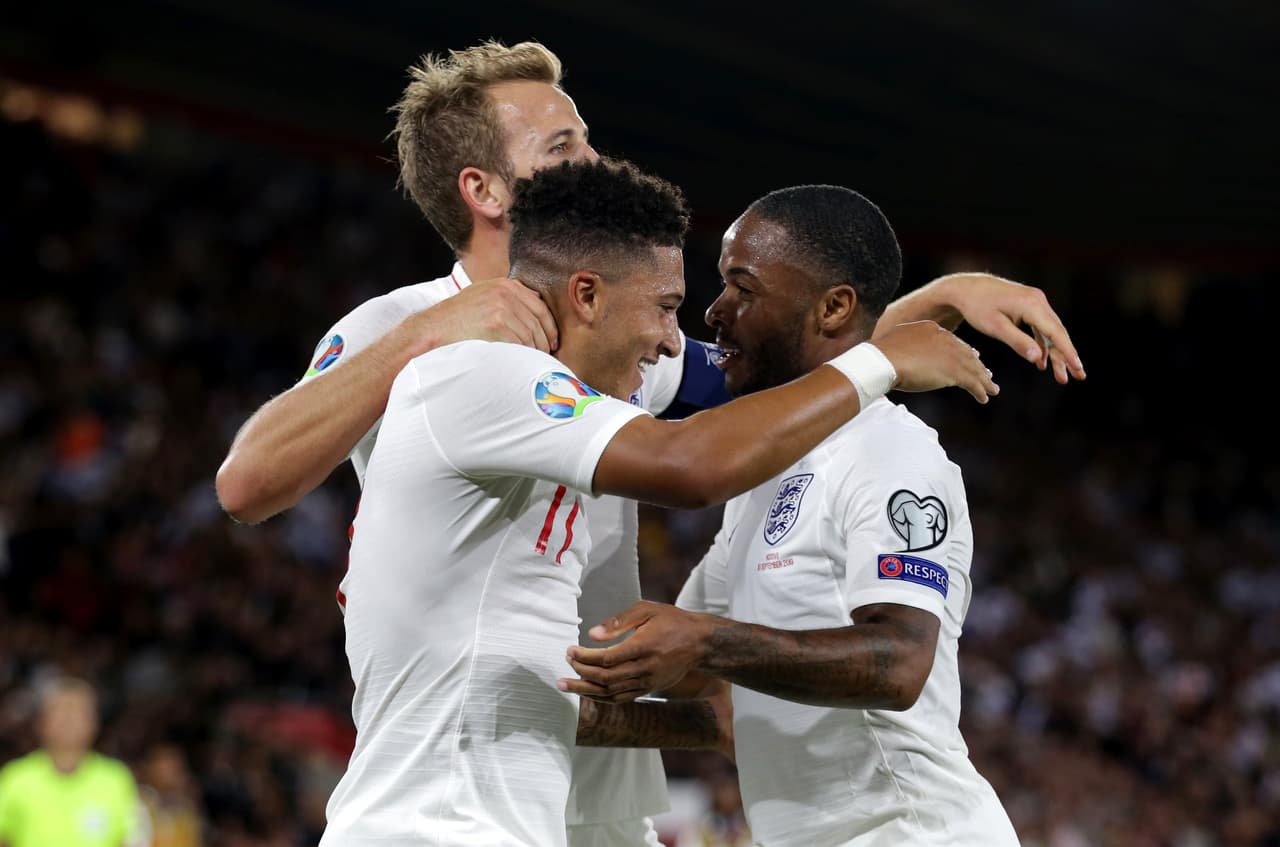 Inglaterra 5-3 Kosovo. Goles: Inglaterra, Sterling, Kane, Vojvoda en propia puerta y Sancho (2); Kosovo, Berisha (2) y Muriqi.