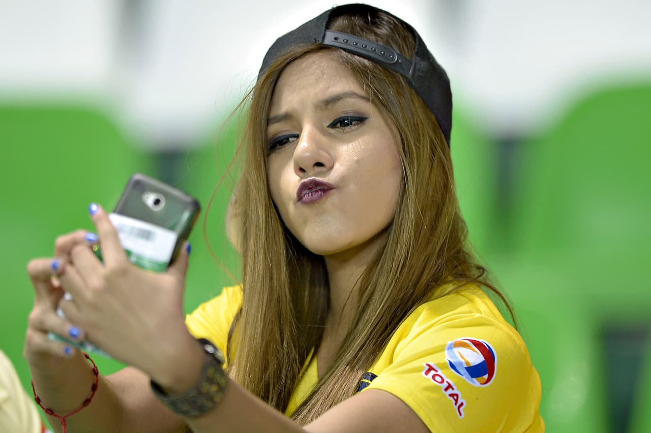 Colorido de afición en la vuelta de cuartos