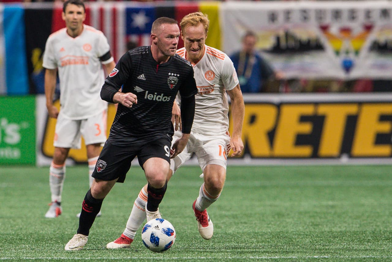 Capítulo aparte para el delantero inglés Wayne Rooney fue titular por primera vez con el DC United en su derrota como visitante 3-1 ante el Atlanta United.