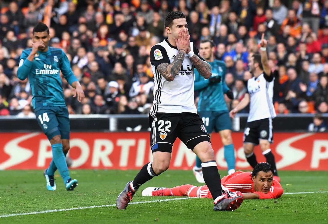 Derrota dolorosa de Valencia contra un rival que le acortó distancias en la Liga de España, El equipo 'Che' se ubica tercero con 40 puntos y Real Madrid es cuarto con 38 unidades.