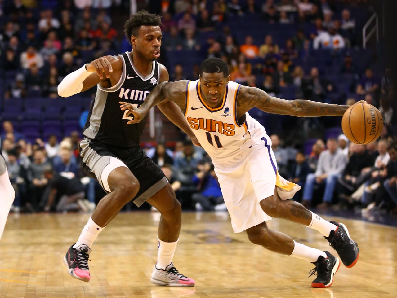 <b>Sacramento 122-105 Phoenix</b>. Los Suns (4-20) son el peor equipo de la NBA, ahora suman su sexta derrota consecutiva al perder en Talking Stick Resort Arena ante los renovados Kings (12-11).