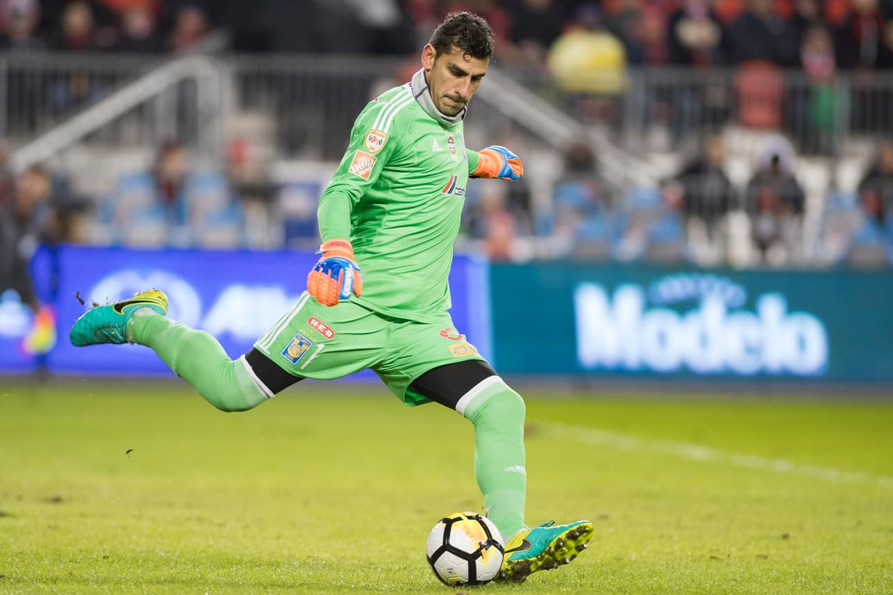 <b>Tigres - Nahuel Guzmán </b>(Argentina)