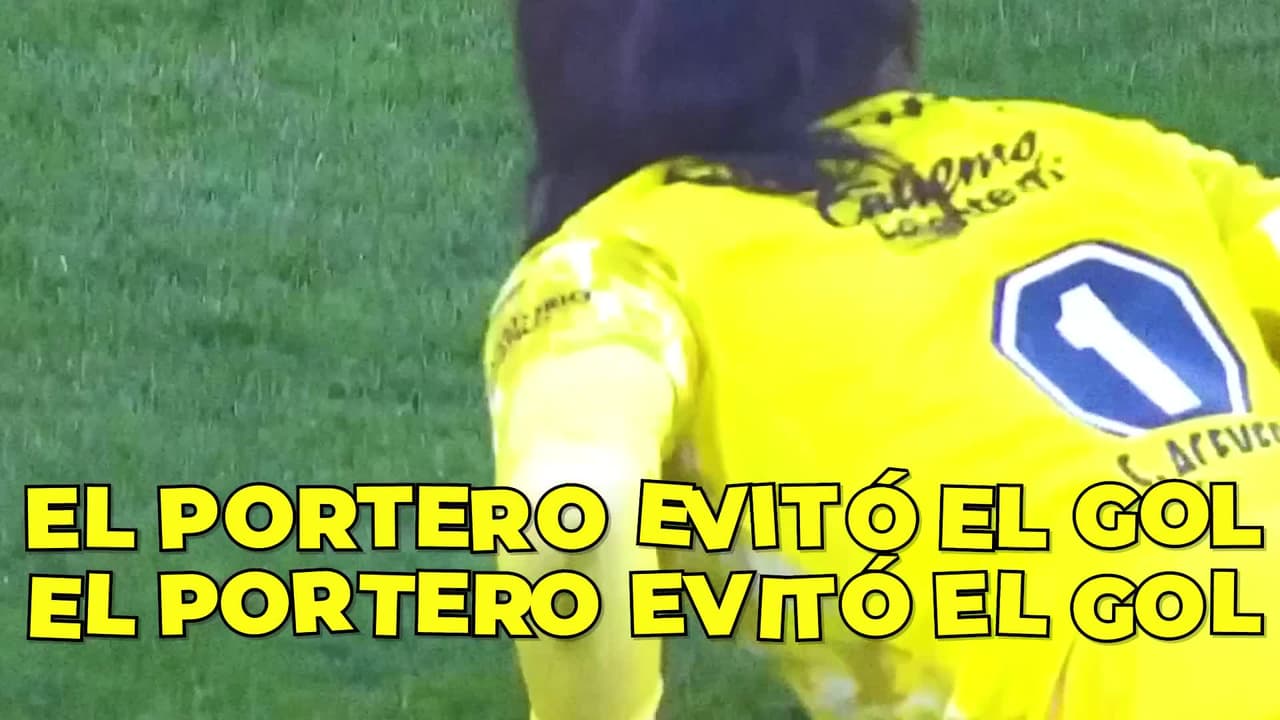 ¡Brutal atajada del portero de Santos!