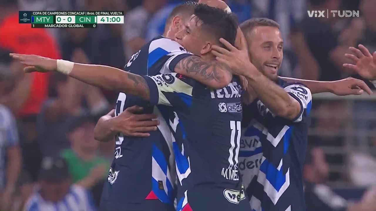 ¡Gol de Rayados! Romo marca el 1-0 con taquito de lujo