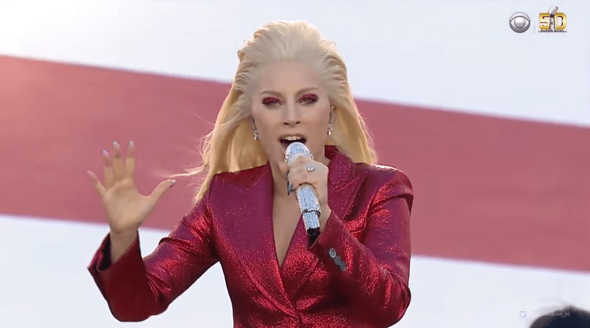 Lady Gaga sorprendió a los fans del Super Bowl