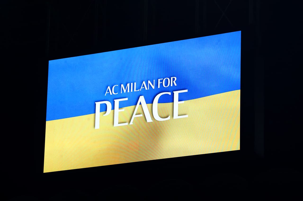 El Milan derrotó al Empoli por 1-0 gracias a un tanto de Kalulu y se mantiene como líder de la Serie A.